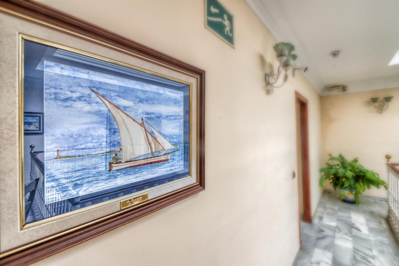 Hotel La Espanola Chipiona Εξωτερικό φωτογραφία
